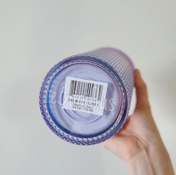 ๐ณ๏ธโ๐ STARBUCKS PRIDE RAINBOW STUDDED TUMBLER - Picture 8 of 8